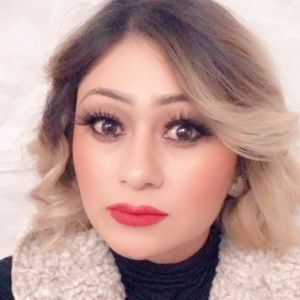 Meet your Posher, Dalia